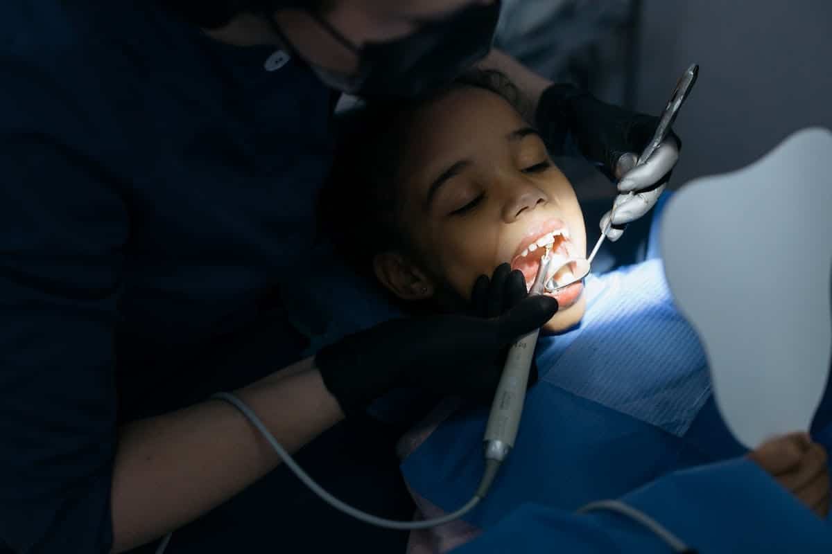 enfant dentiste