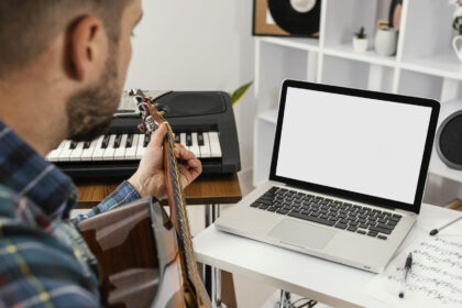 Comment choisir le bon instrument de musique en ligne pour débuter ?
