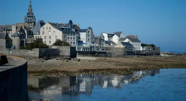 Le charme de la Bretagne : la destination idéale pour vos vacances en résidence